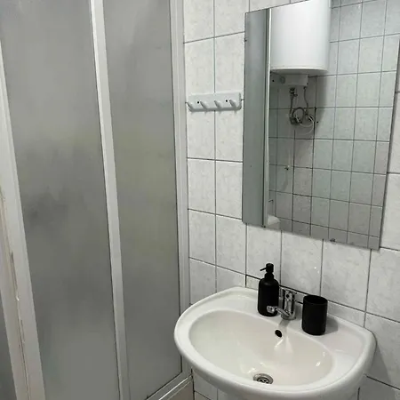 Meguvos Apartment